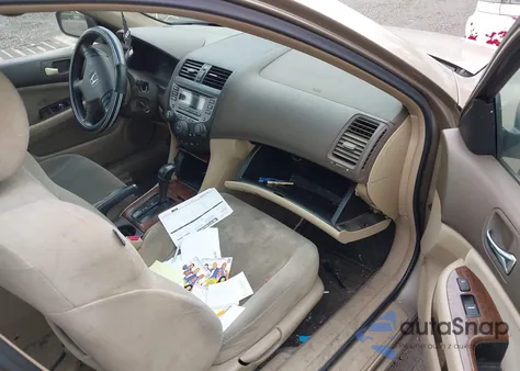 2006 Honda Accord 2.4 Ex из США, поврежденный, VIN 1HGCM56706A119139